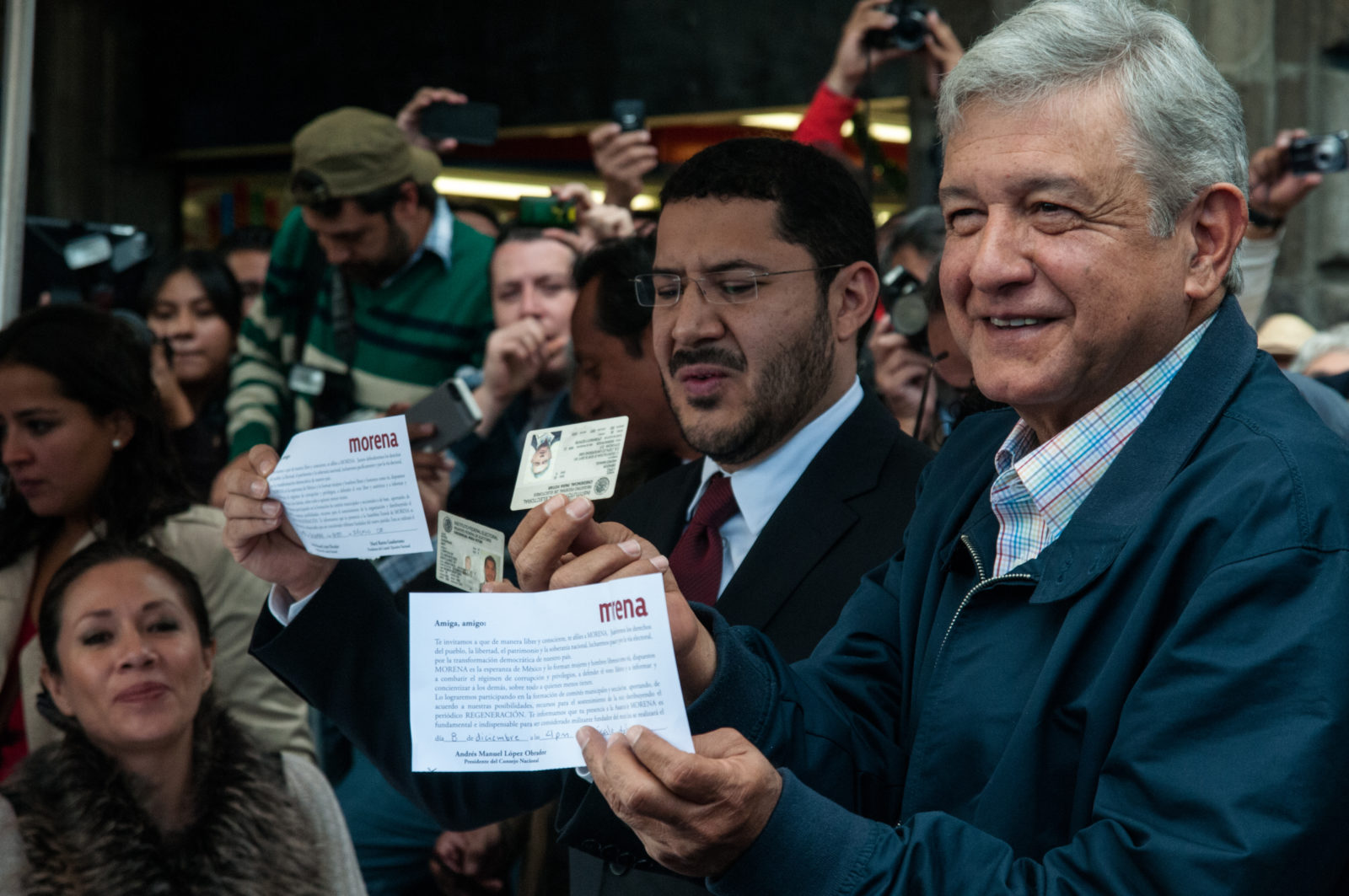 Y López Obrador bajó del altar