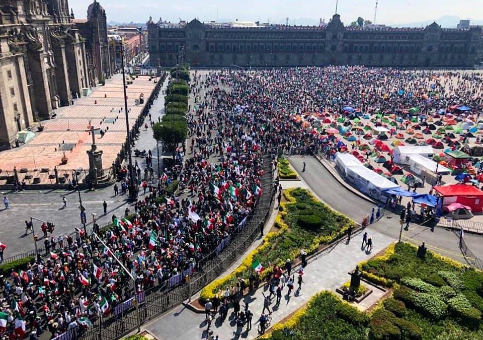 Las oposiciones que comienzan a acorralar a AMLO