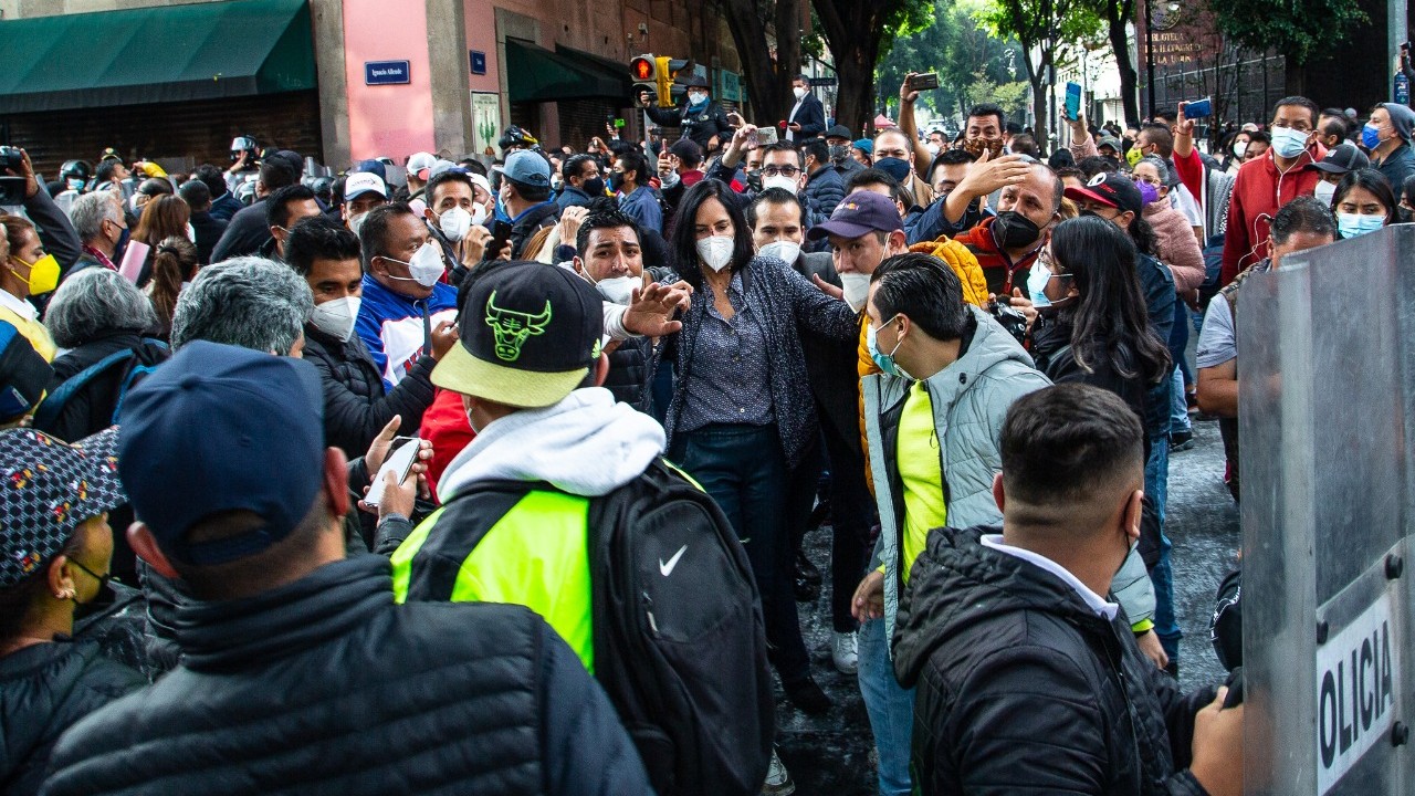 La agresión a Lía Limón. Defender lo que no se puede defender