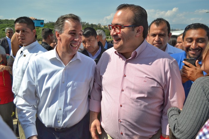 La foto con el político corrupto