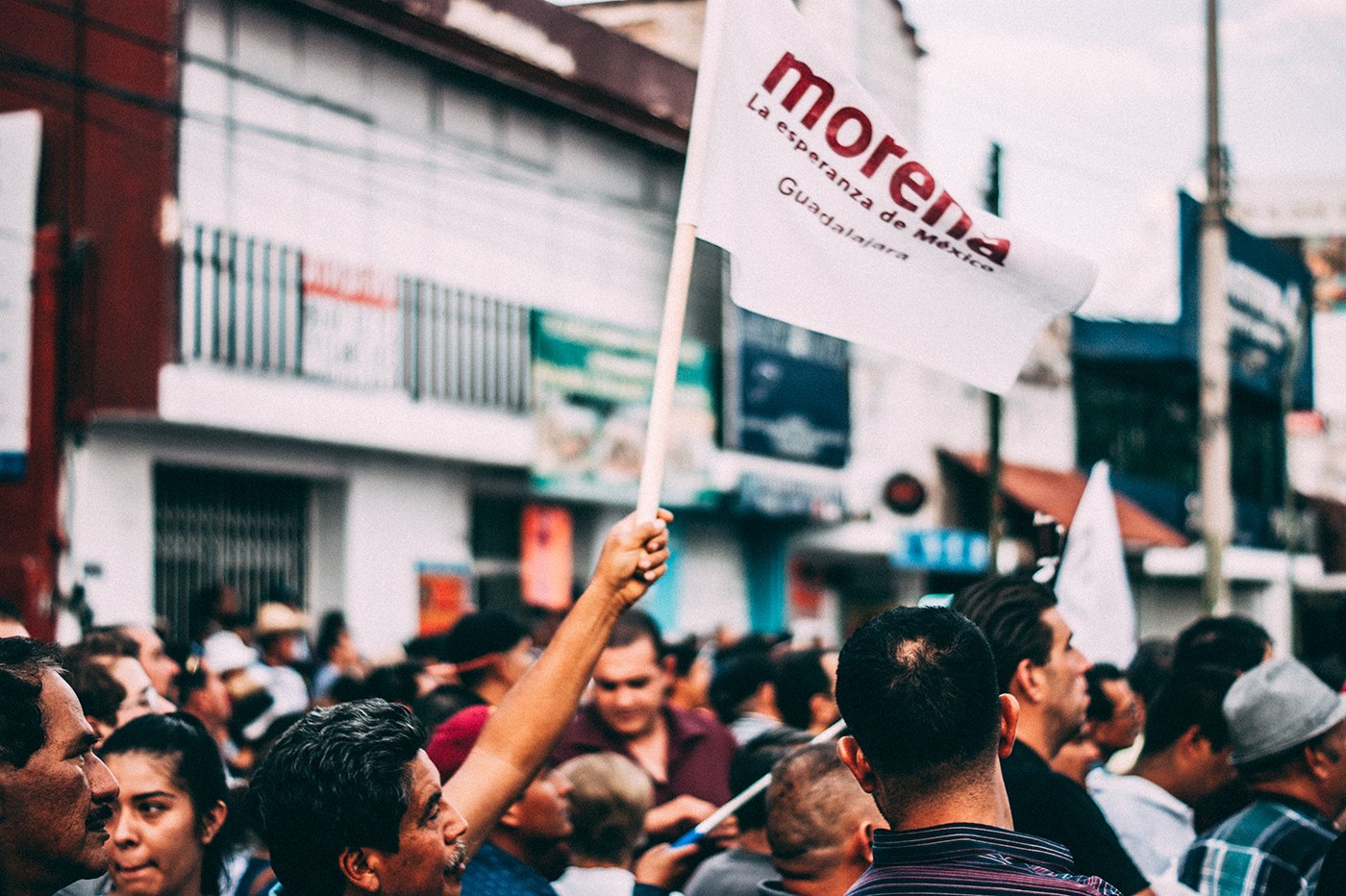El acarreo de MORENA y el eterno retorno al PRI