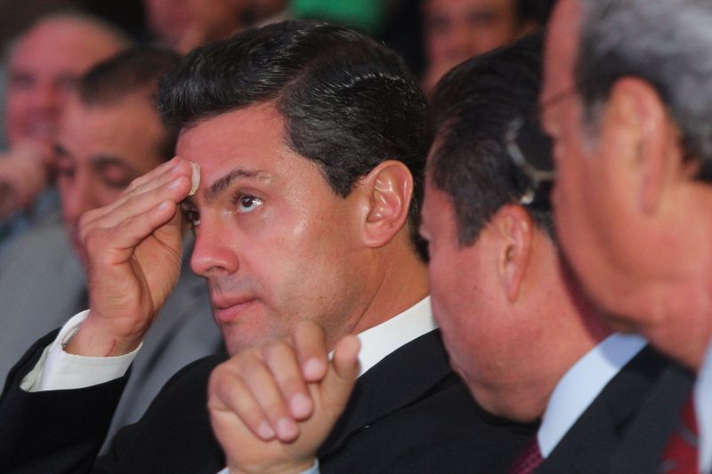 Amor y odio hacia Enrique Peña Nieto