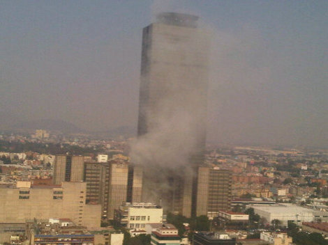 Explosión en la Torre Pemex